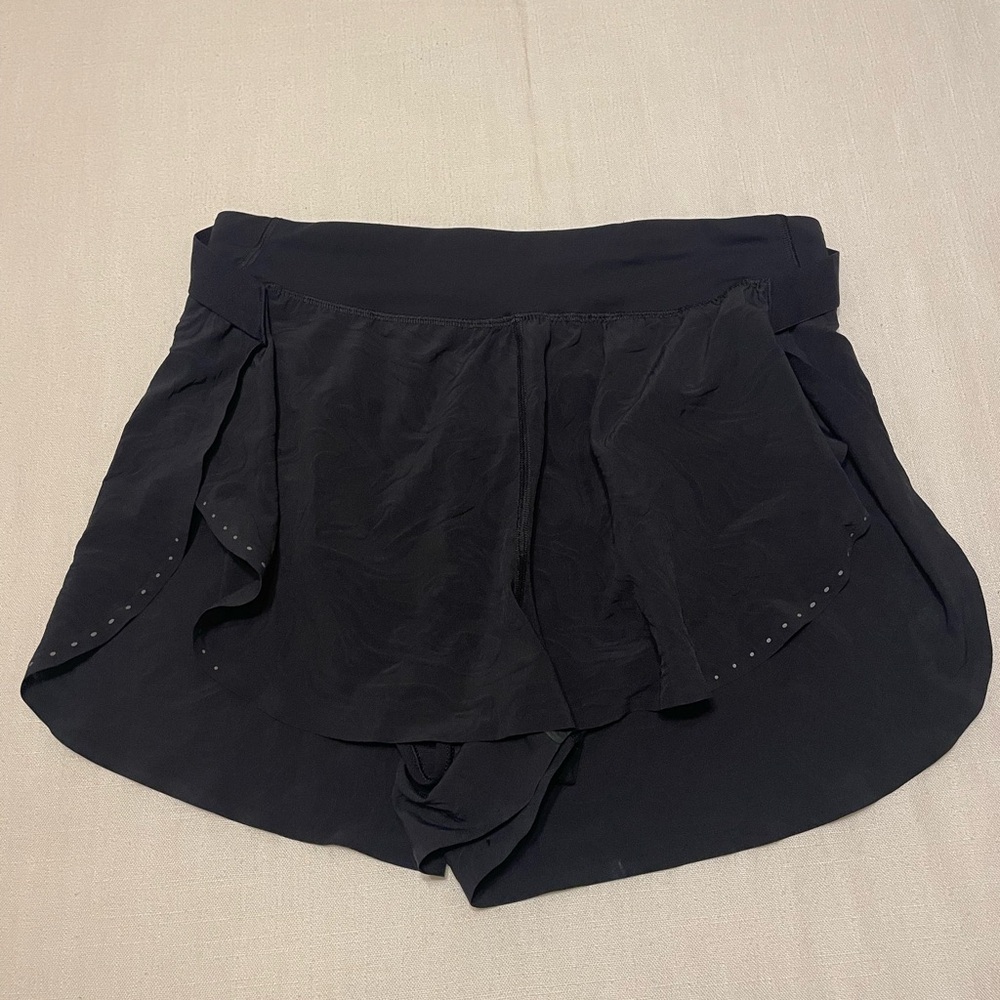 Lululemon fast and free running short 3 inch size 8 black